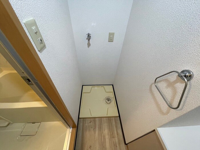 ダイアパレス新大阪宮原(301)の洗濯機置場