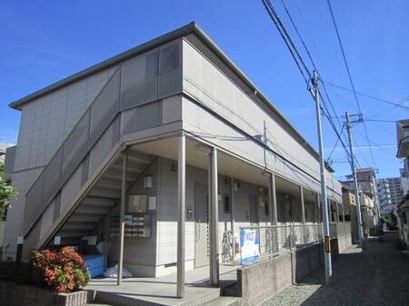 ヤマニハイツ外観写真