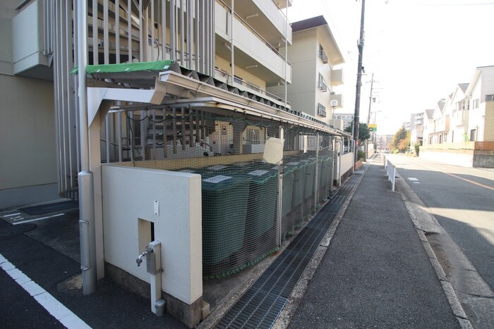 物件外観写真3　(建物設備)