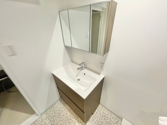 物件内観写真10　(洗面)