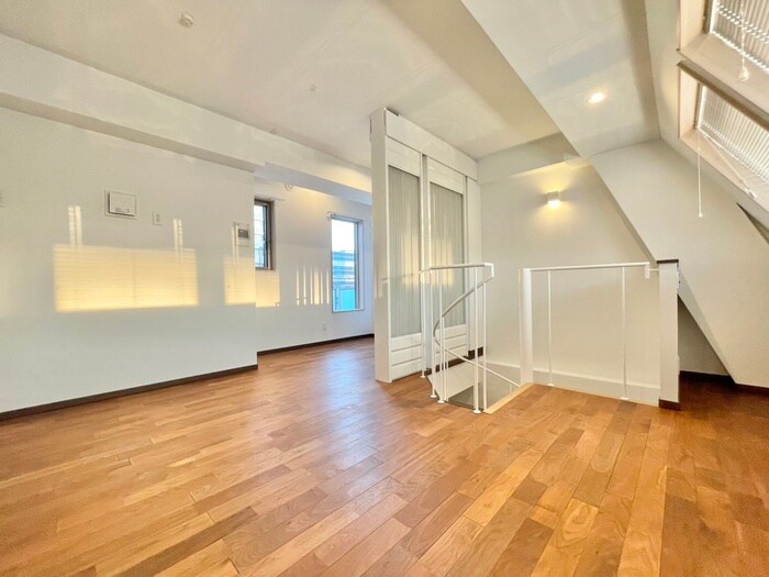 物件内観写真16　(居室)