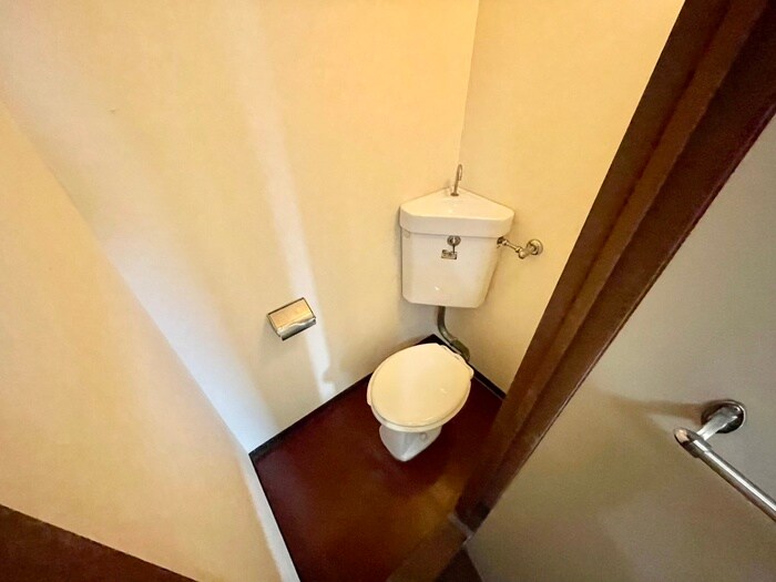 物件内観写真16　(トイレ)