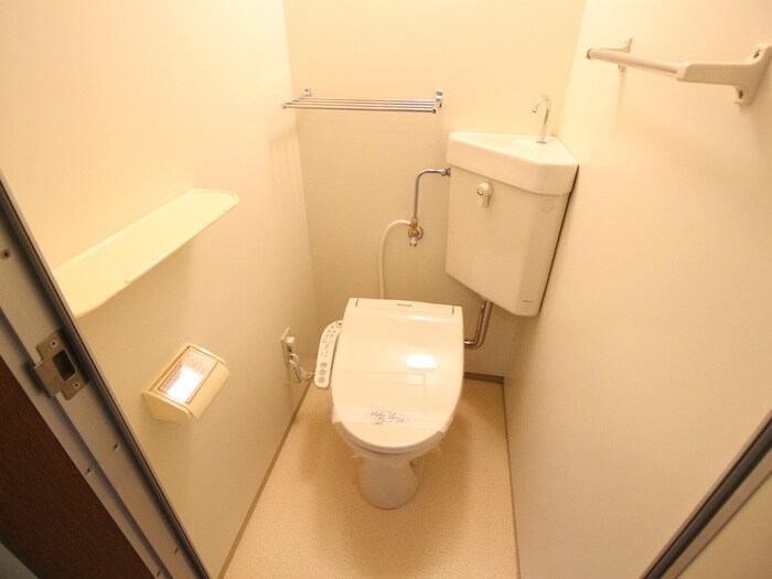 物件内観写真12　(トイレ)