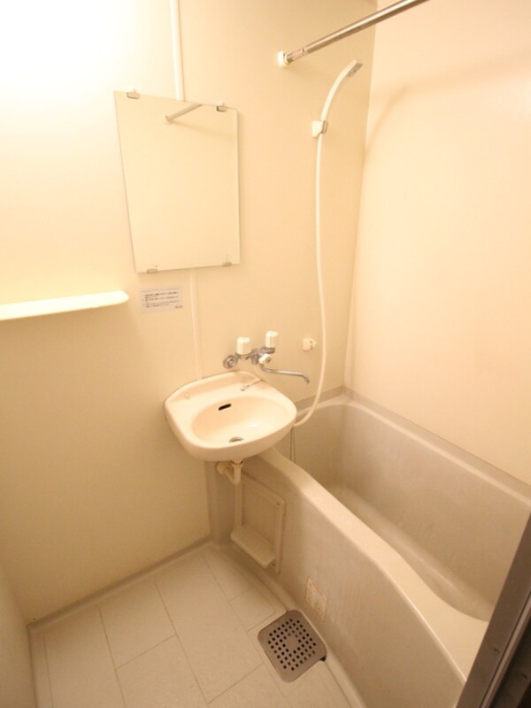 バス／シャワールーム等