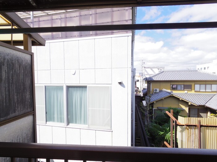 物件内観写真21　(室内からの展望)