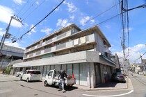 サンライフ若草の外観写真