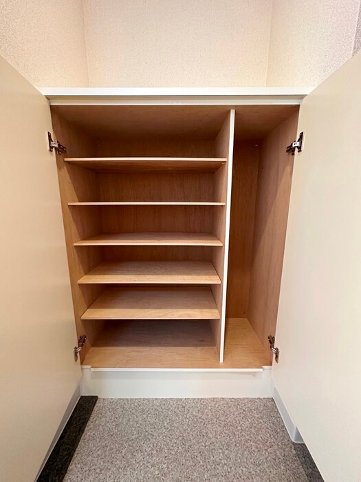 物件内観写真18　(靴箱)