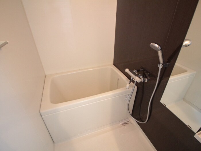 物件内観写真12　(バス／シャワールーム等)