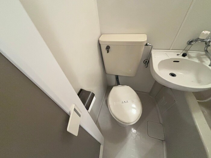 物件内観写真11　(トイレ)