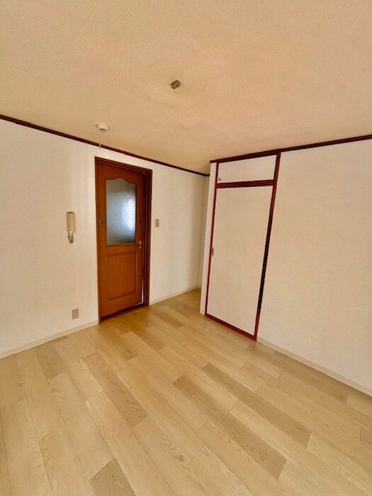 物件内観写真12　(居室)