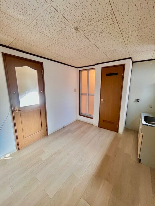 物件内観写真14　(居室)