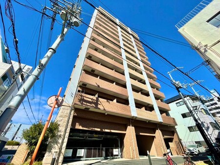 ﾌﾟﾚｻﾝｽ神戸裁判所前ﾃﾞﾘｼｱ（407）外観写真