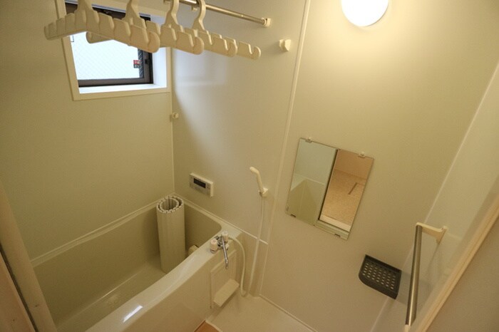 物件内観写真4　(バス／シャワールーム等)