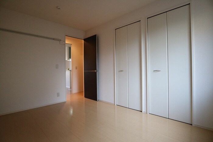 物件内観写真12　(収納)