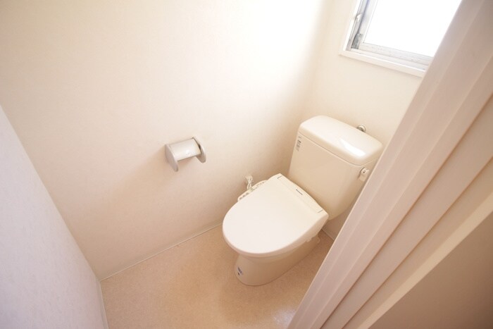物件内観写真10　(トイレ)