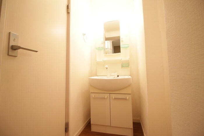 物件内観写真11　(洗面)