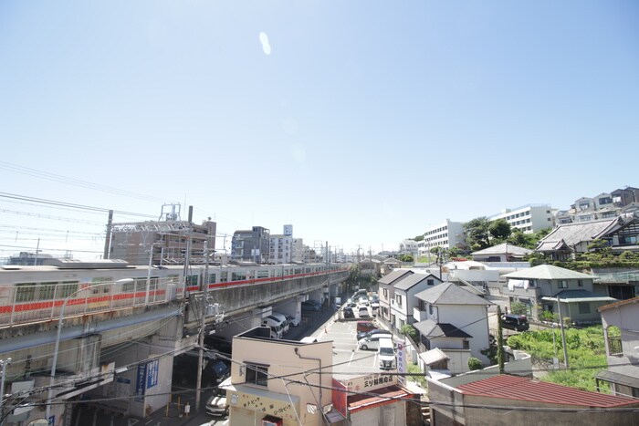 物件内観写真17　(室内からの展望)