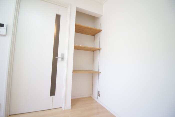 物件内観写真18　(収納)