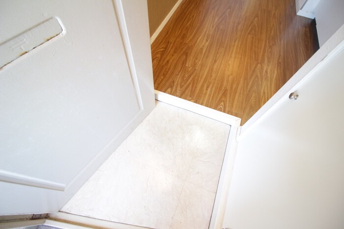 物件内観写真22　(玄関)