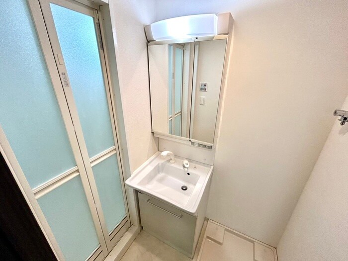 物件内観写真10　(洗面)