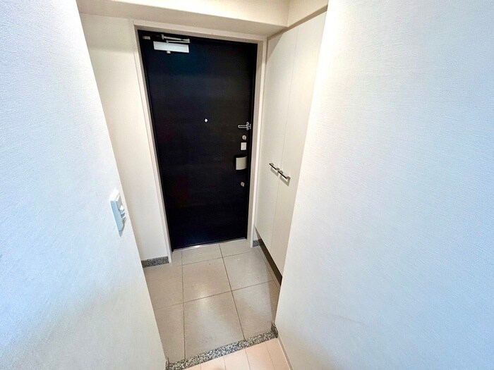 物件内観写真19　(玄関)