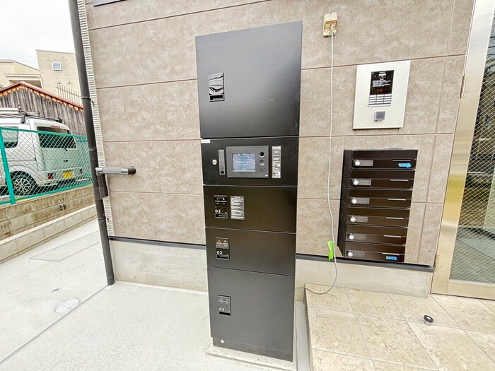 物件外観写真4　(建物設備)