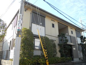 ツインヒルズA棟外観写真
