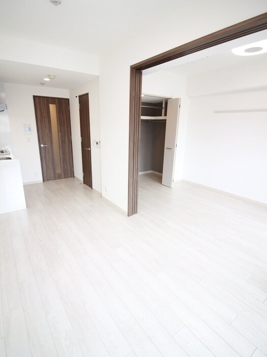 物件内観写真16　(居室)