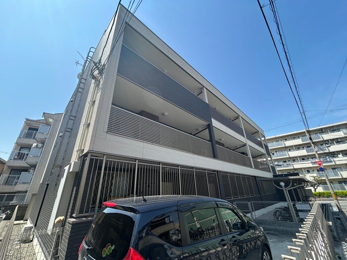 物件外観写真2　(外観写真)