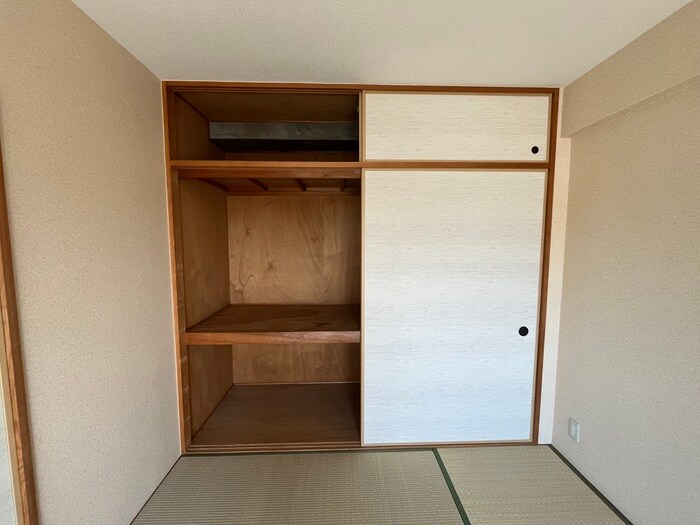 物件内観写真17　(収納)