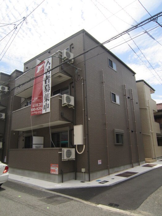 物件外観写真1　(外観写真)