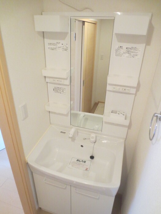 物件内観写真9　(洗面)