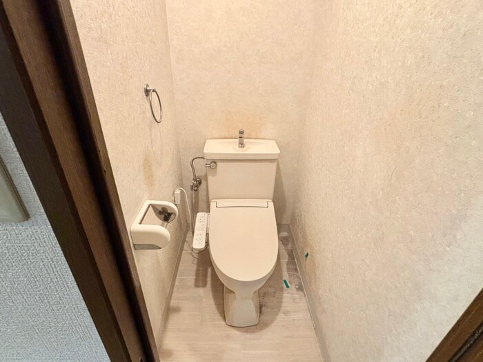 物件内観写真10　(トイレ)