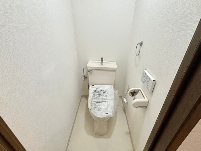 物件内観写真10　(トイレ)