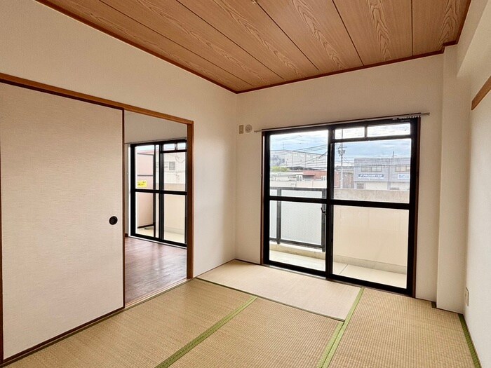 物件内観写真19　(居室)