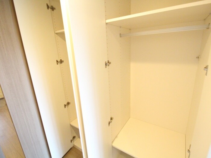 物件内観写真11　(収納)