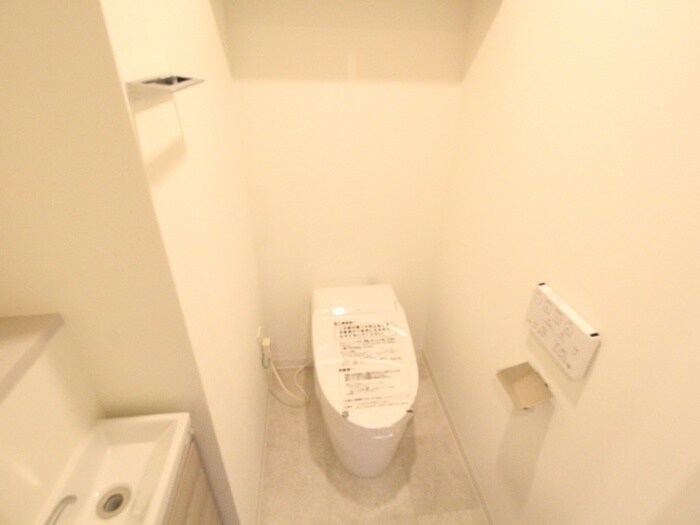 物件内観写真16　(トイレ)