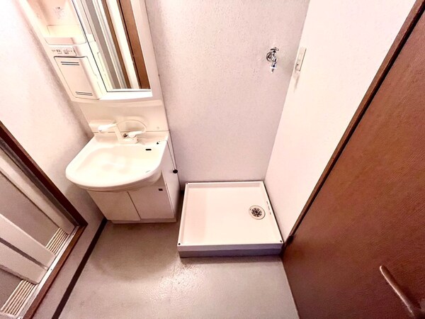 洗濯機置場