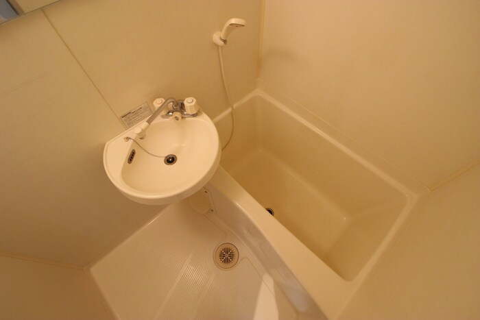 物件内観写真10　(バス／シャワールーム等)