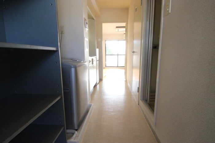 物件内観写真15　(廊下)