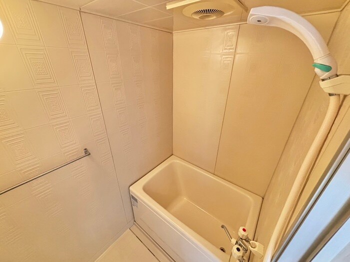 物件内観写真10　(バス／シャワールーム等)