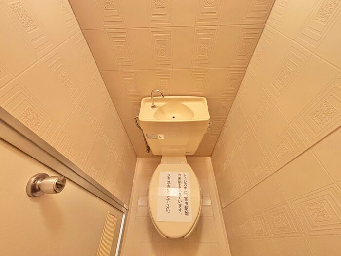 物件内観写真12　(トイレ)