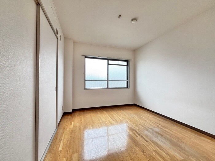 物件内観写真14　(居室)