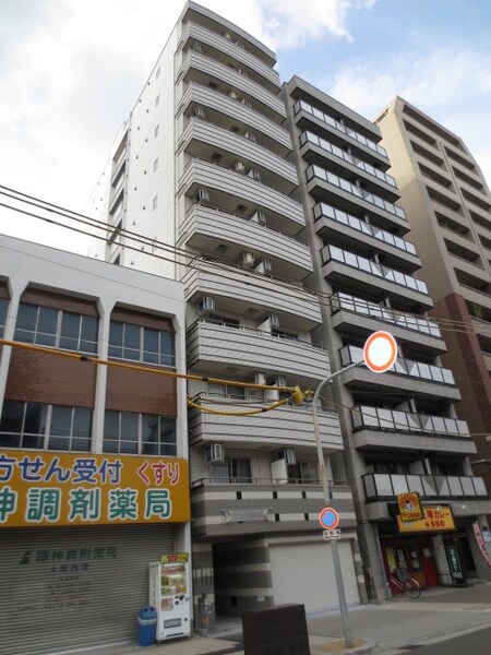 ラフォンテ阿波座外観写真