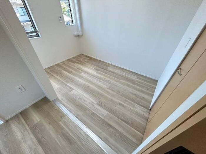 物件内観写真8　(居室)