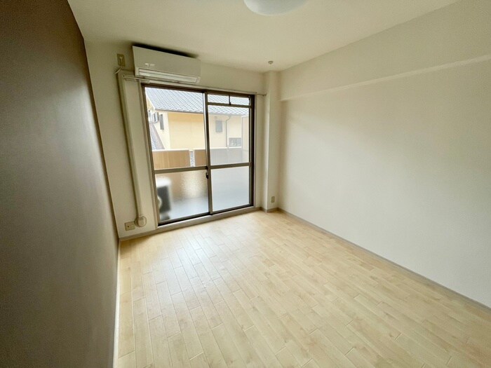 物件内観写真6　(居室)