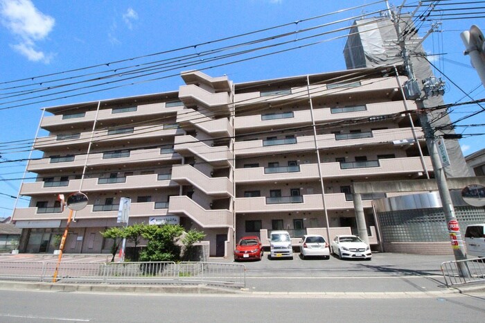 物件外観写真4　(駐車場)