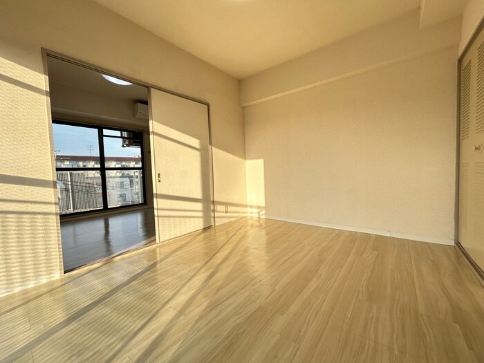 物件内観写真9　(居室)