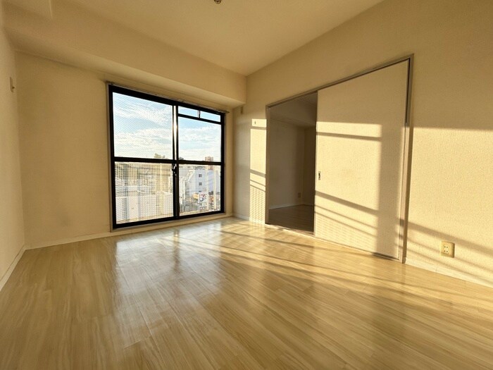 物件内観写真10　(居室)