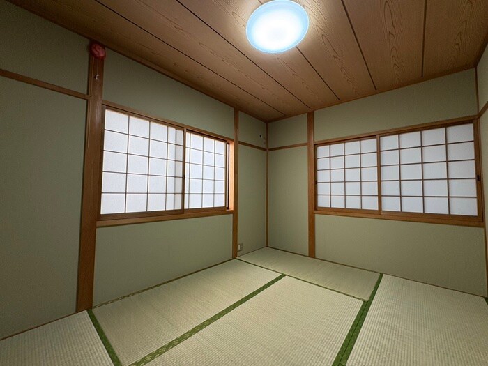 物件内観写真8　(居室)